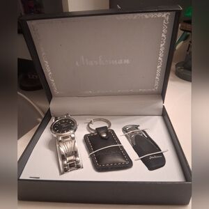 NWT Marksman Womens Quartz Set